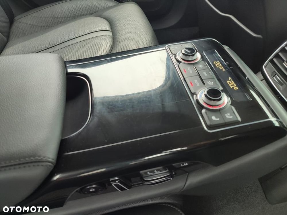 Audi A8 3.0 TDI DPF quattro tiptronic - 22