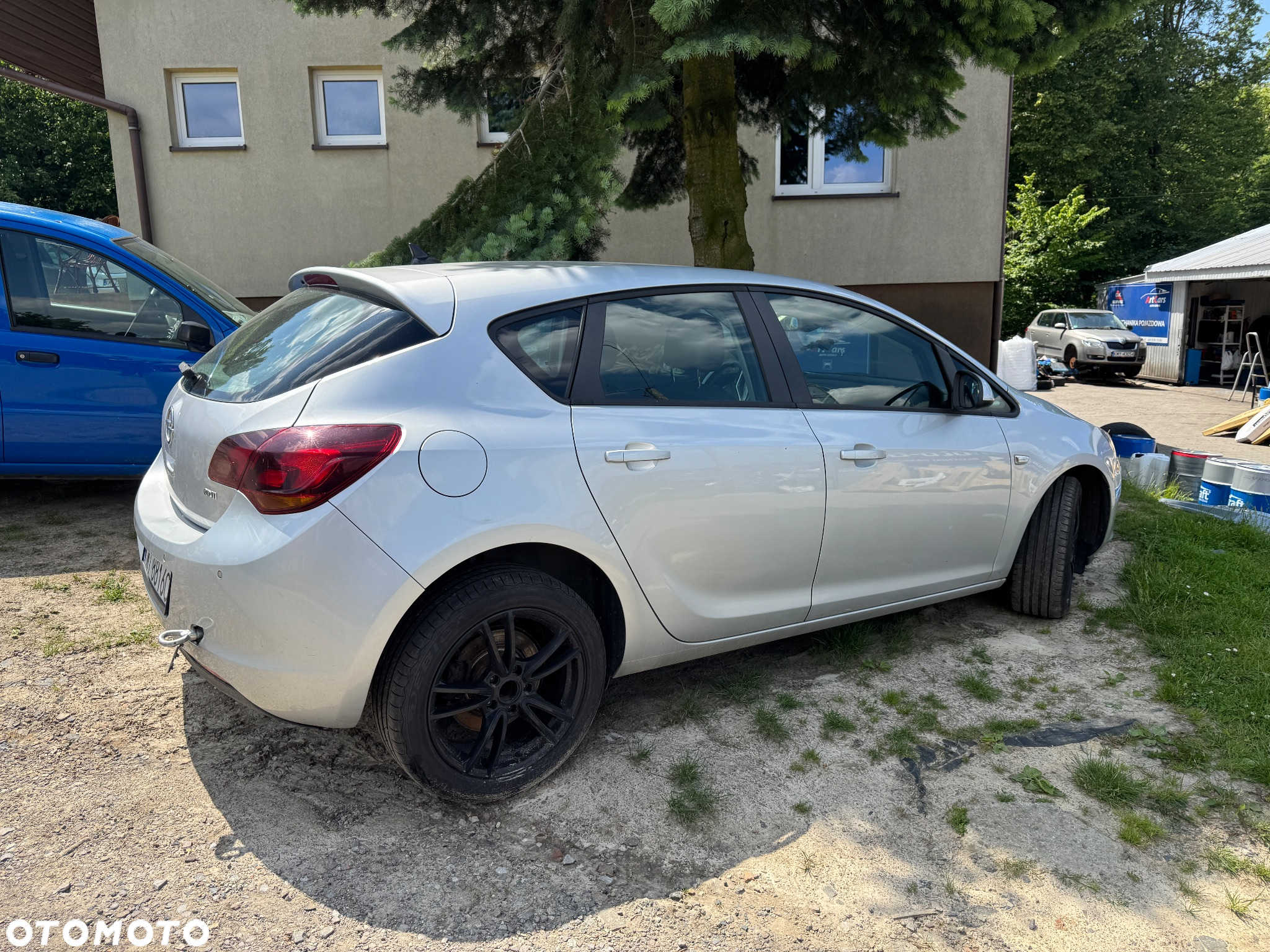 Opel Astra IV 2.0 CDTI Cosmo - 4