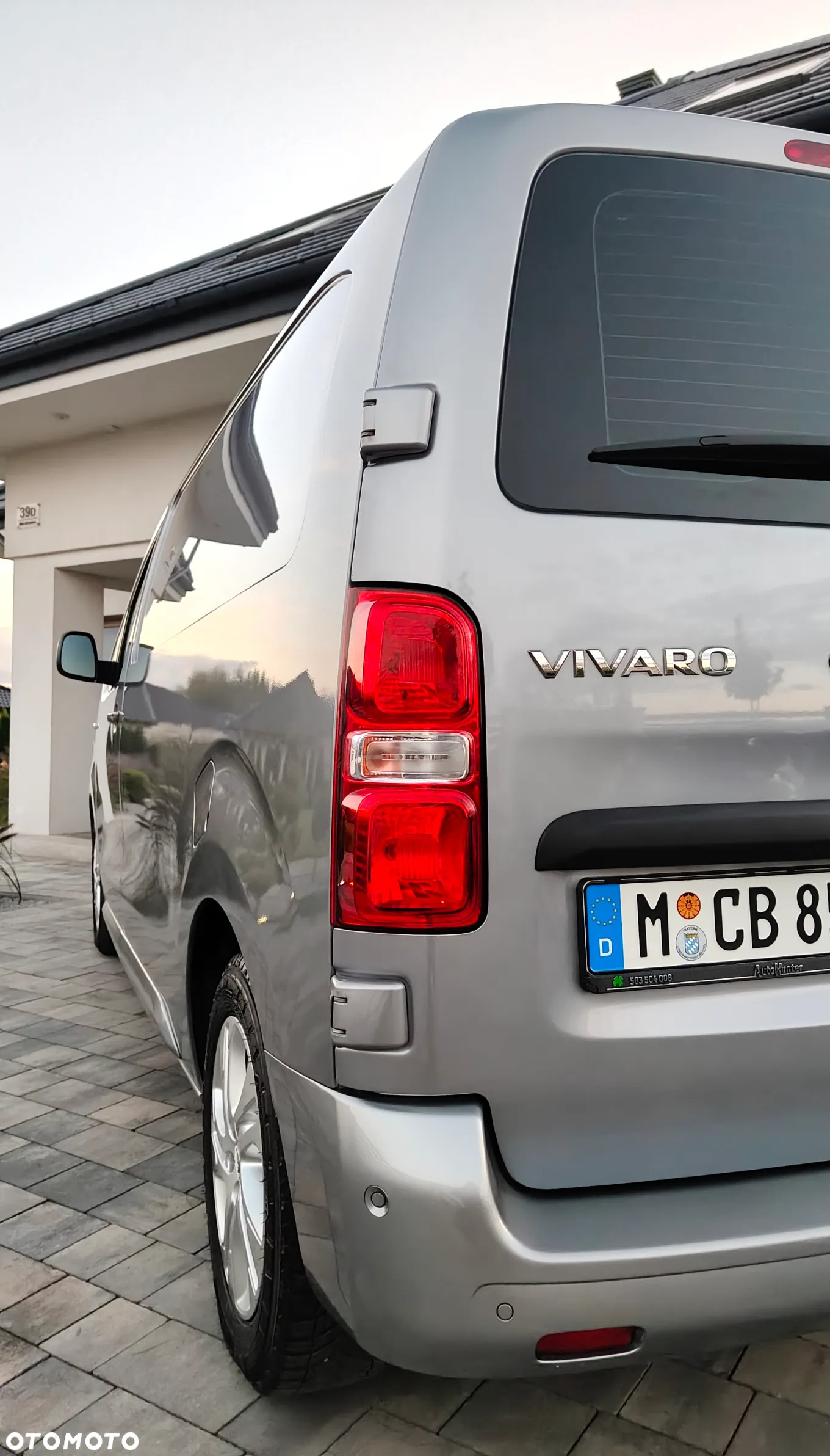 Opel VIVARO - 29