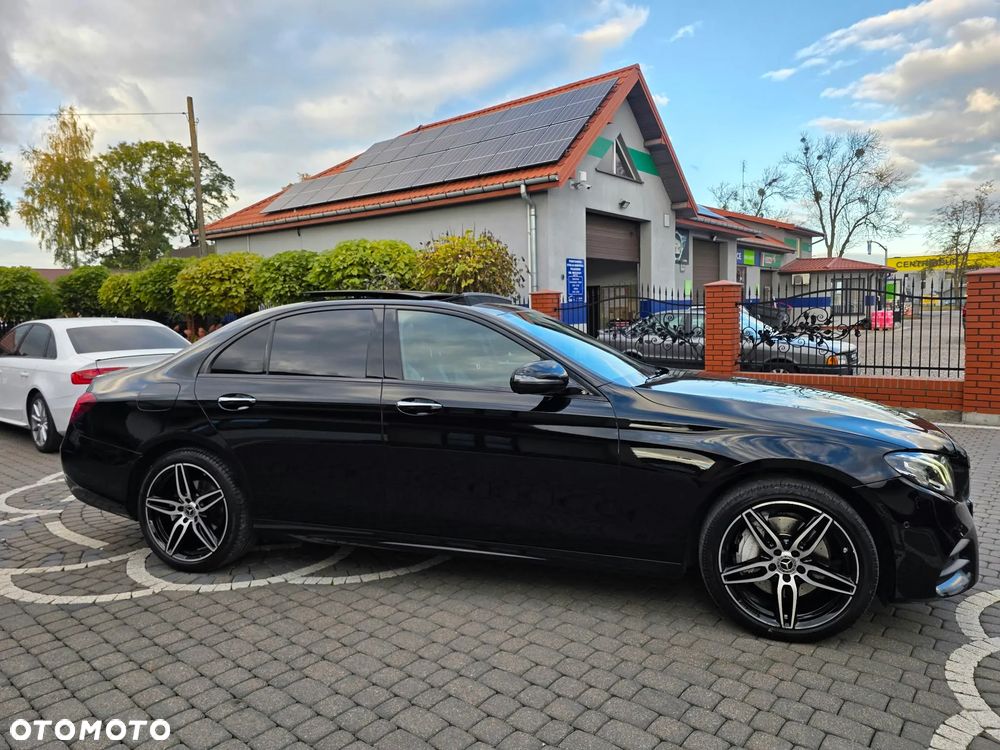 Mercedes-Benz Klasa E 220 d 4-Matic 9G-TRONIC - 9