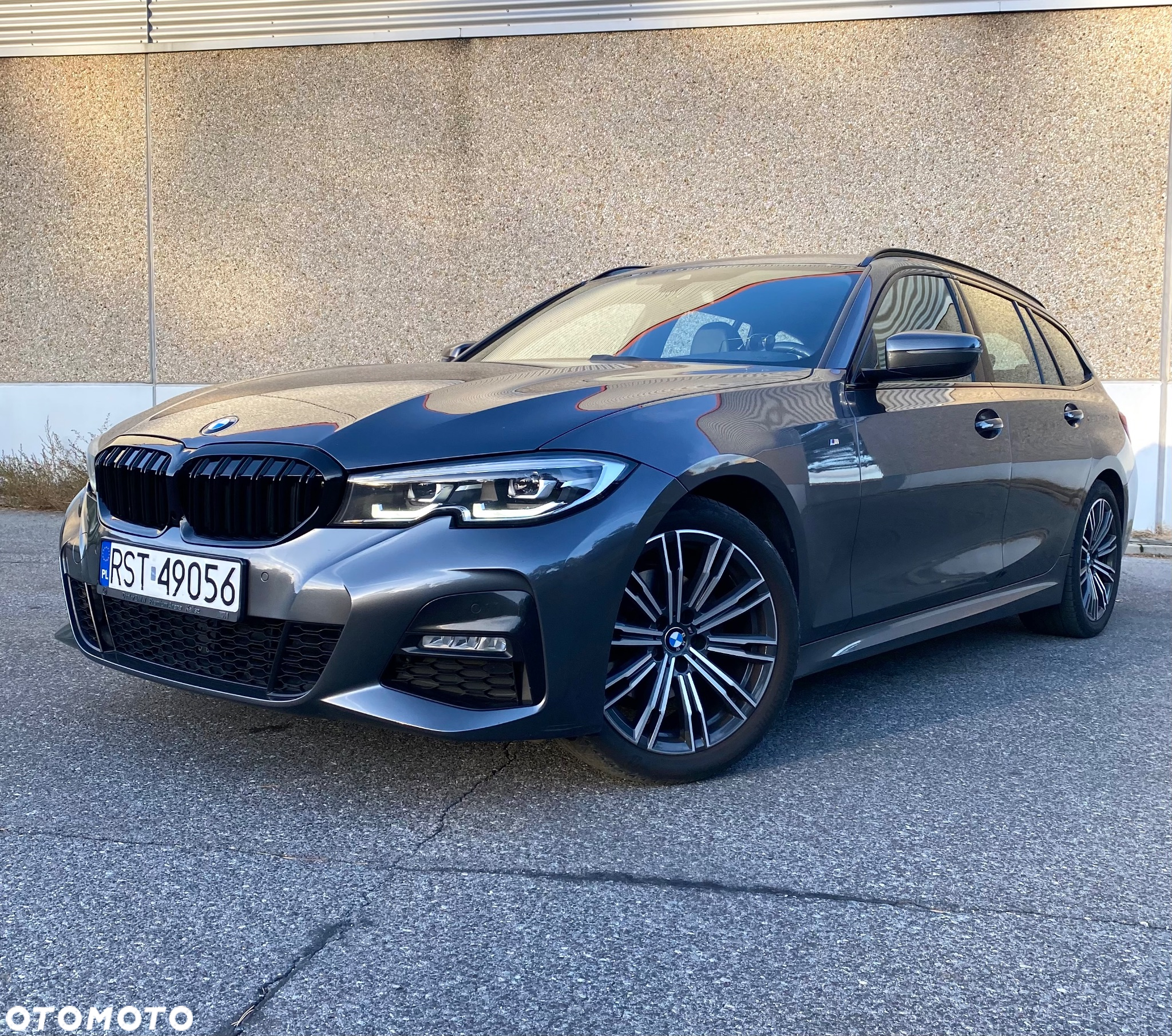 BMW Seria 3 320d Touring xDrive Edition M Sport Shadow - 3