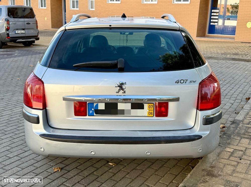 Peugeot 407 SW 2.0 HDi Executive - 8