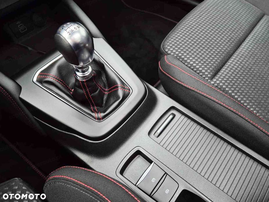 Ford Focus - 12