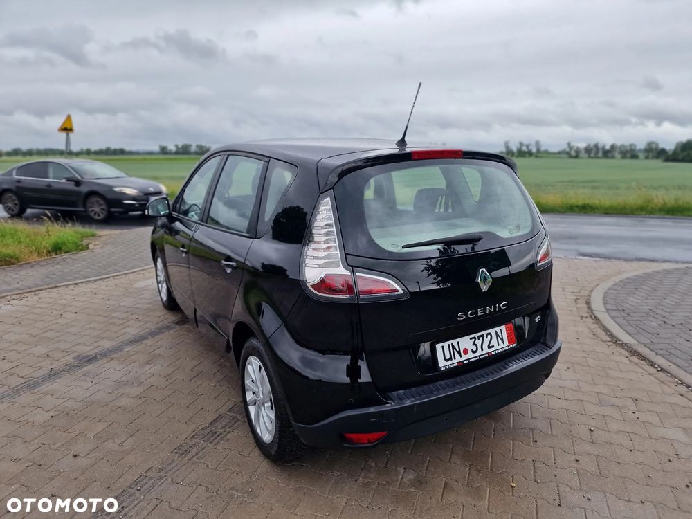 Renault Scenic dCi 110 Xmod Paris - 13