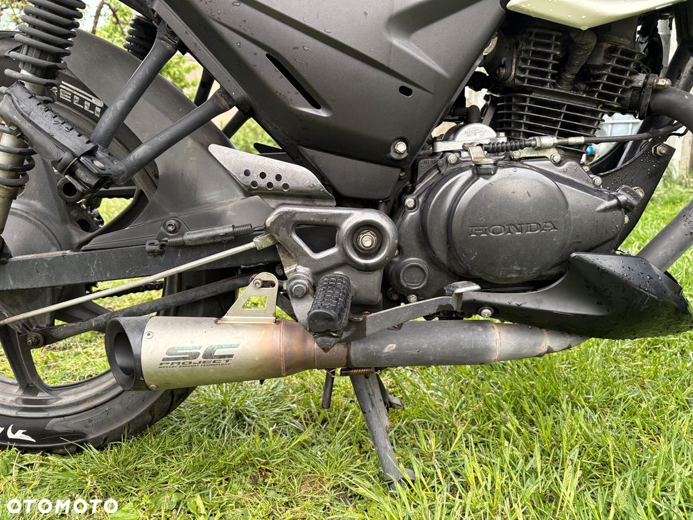 Honda CBF - 7