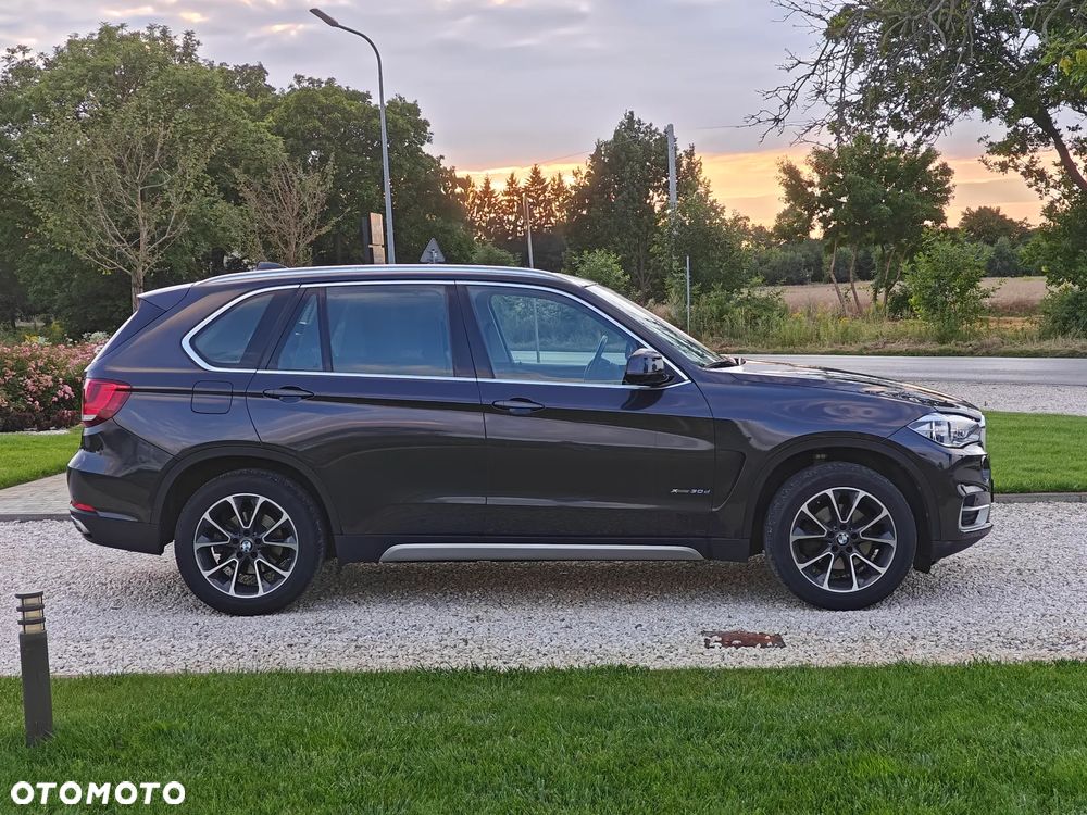 BMW X5 xDrive30d - 16