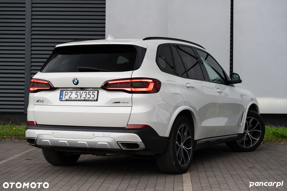 BMW X5 xDrive45e - 12