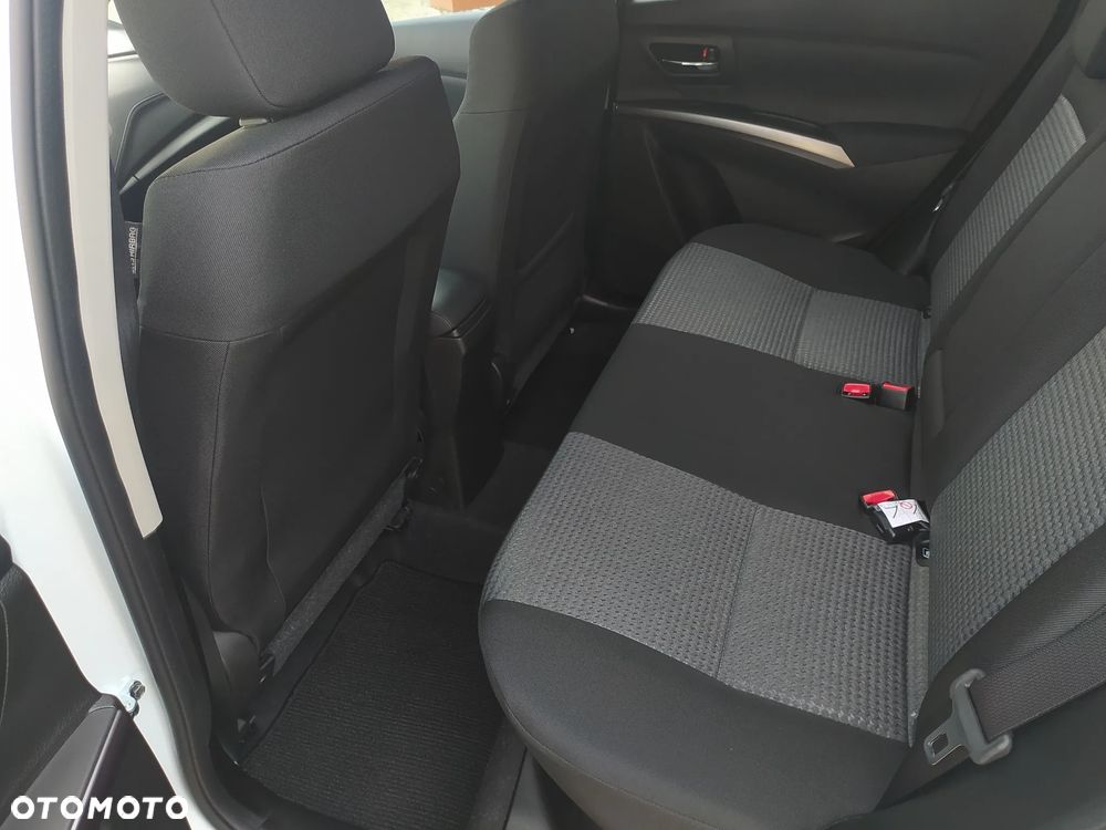 Suzuki S-Cross 1.4 BoosterJet mHEV Premium Plus SP - 25