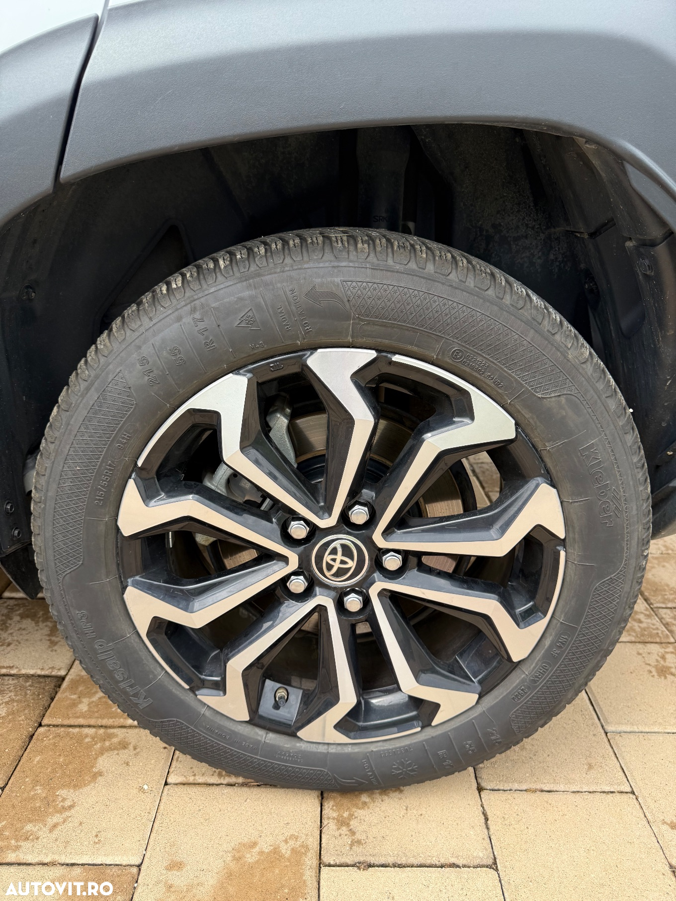 Toyota Yaris Cross 1.5 VVT-i HSD 4x2 Dynamic - 9