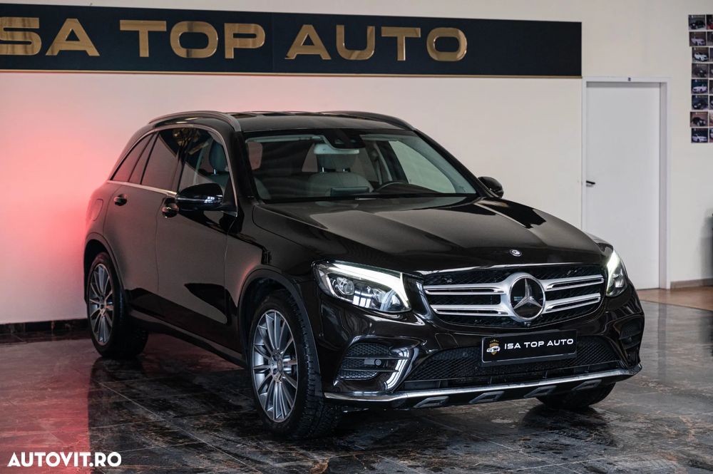 Mercedes-Benz GLC 250 4Matic 9G-TRONIC AMG Line - 11