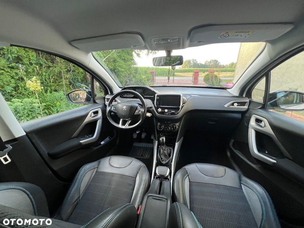 Peugeot 2008 - 6