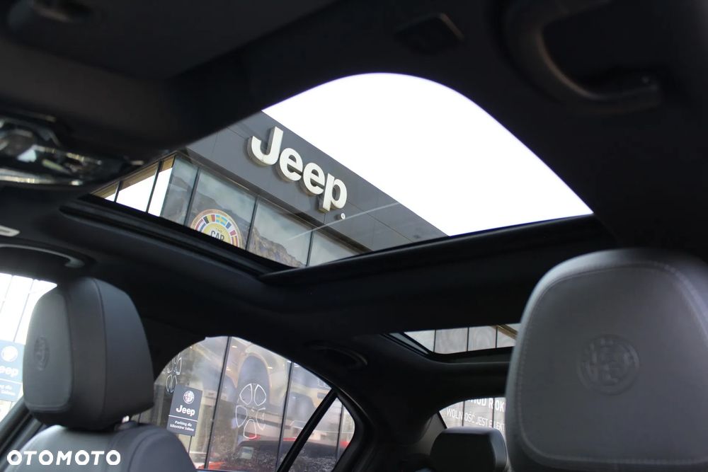 Alfa Romeo Giulia 2.0 Turbo Veloce Q4 - 13