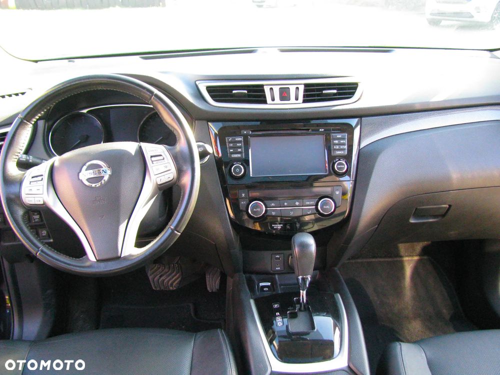 Nissan X-Trail - 4