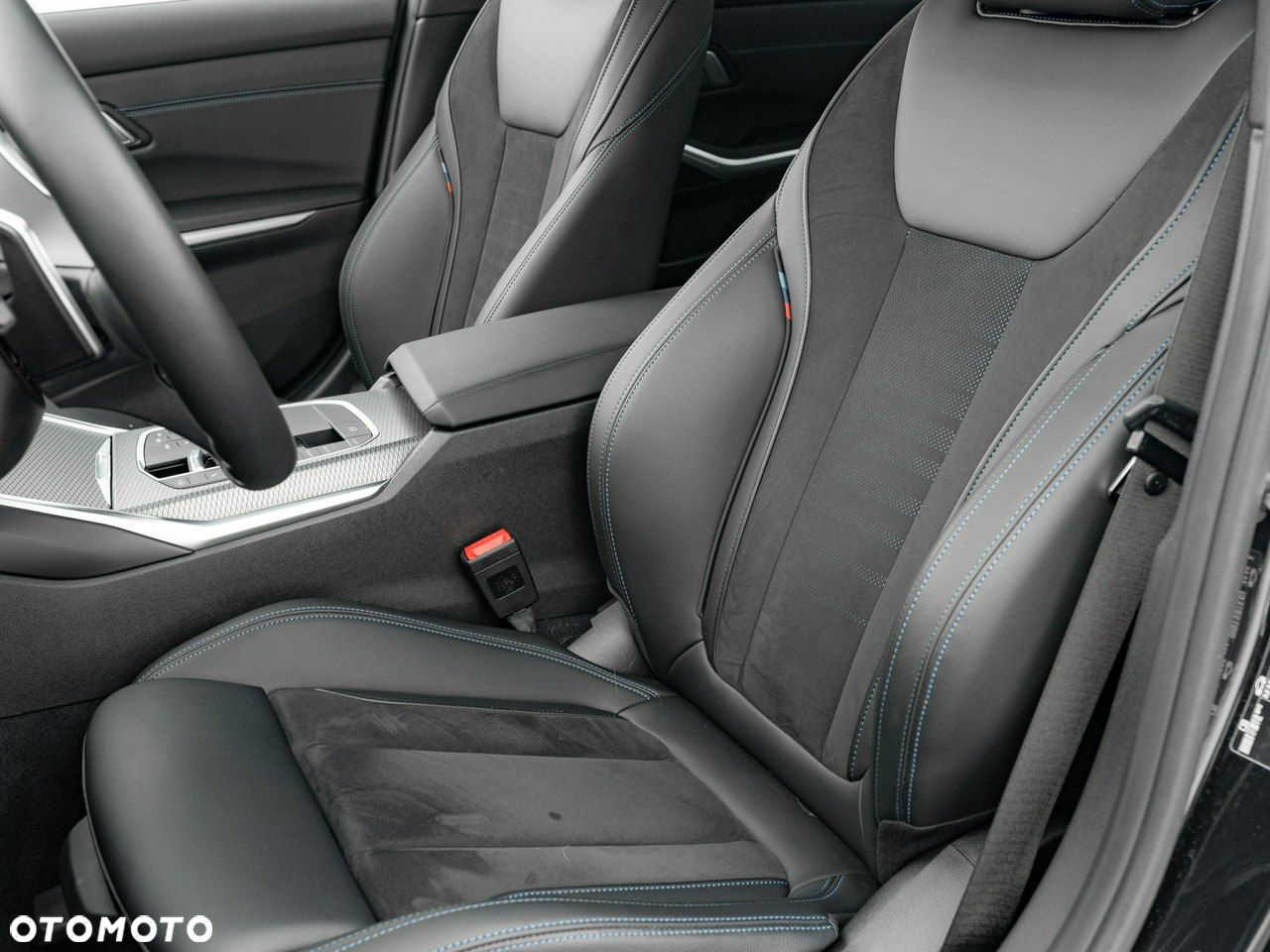 BMW Seria 3 318i M Sport - 15