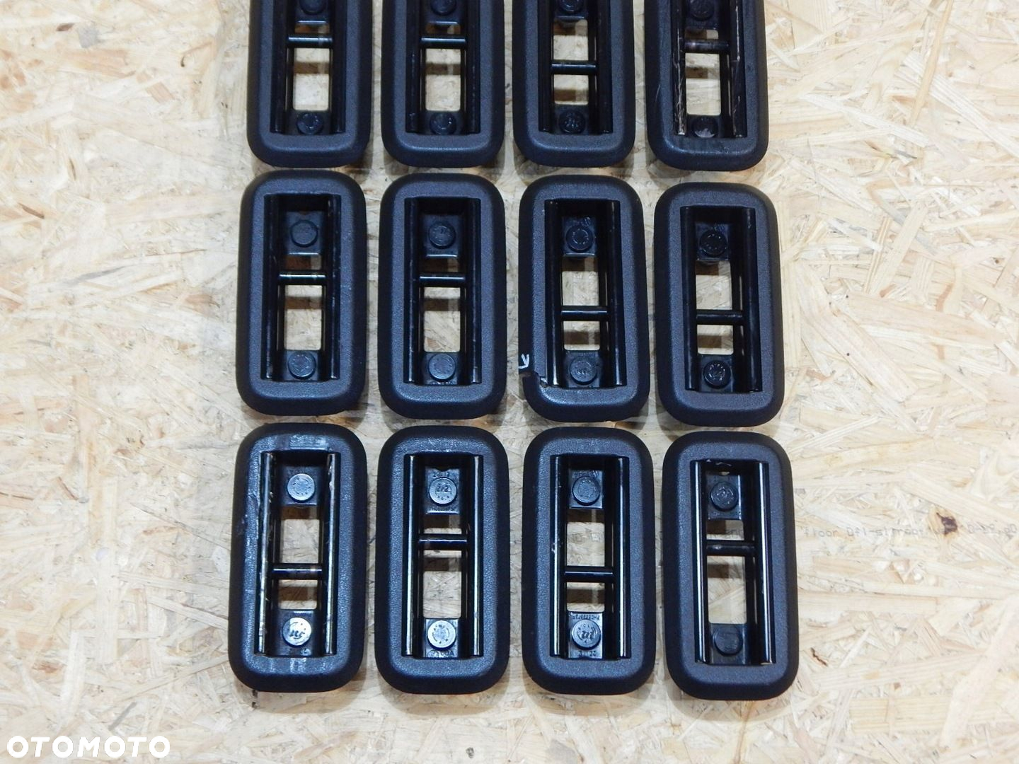 VW T5 LIFT T6 mocowanie zaczep fotela kanapy KOMPLET 7H0883873F - 3