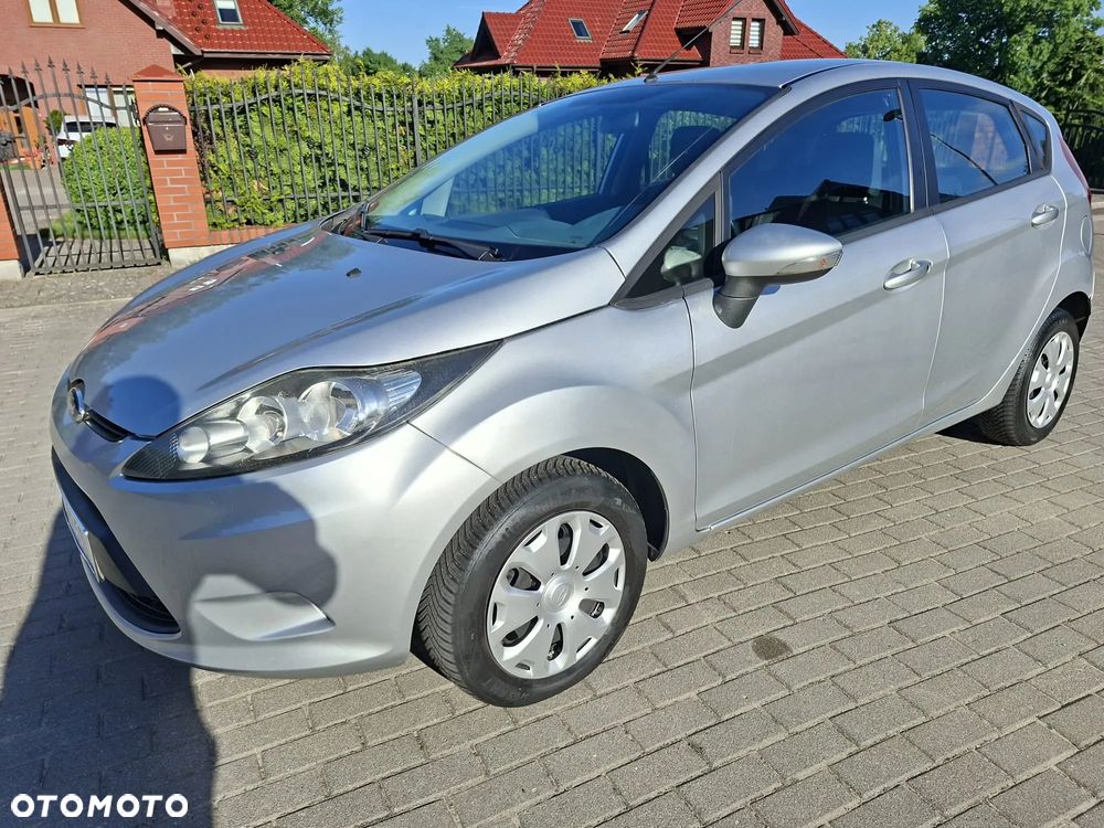 Ford Fiesta - 8