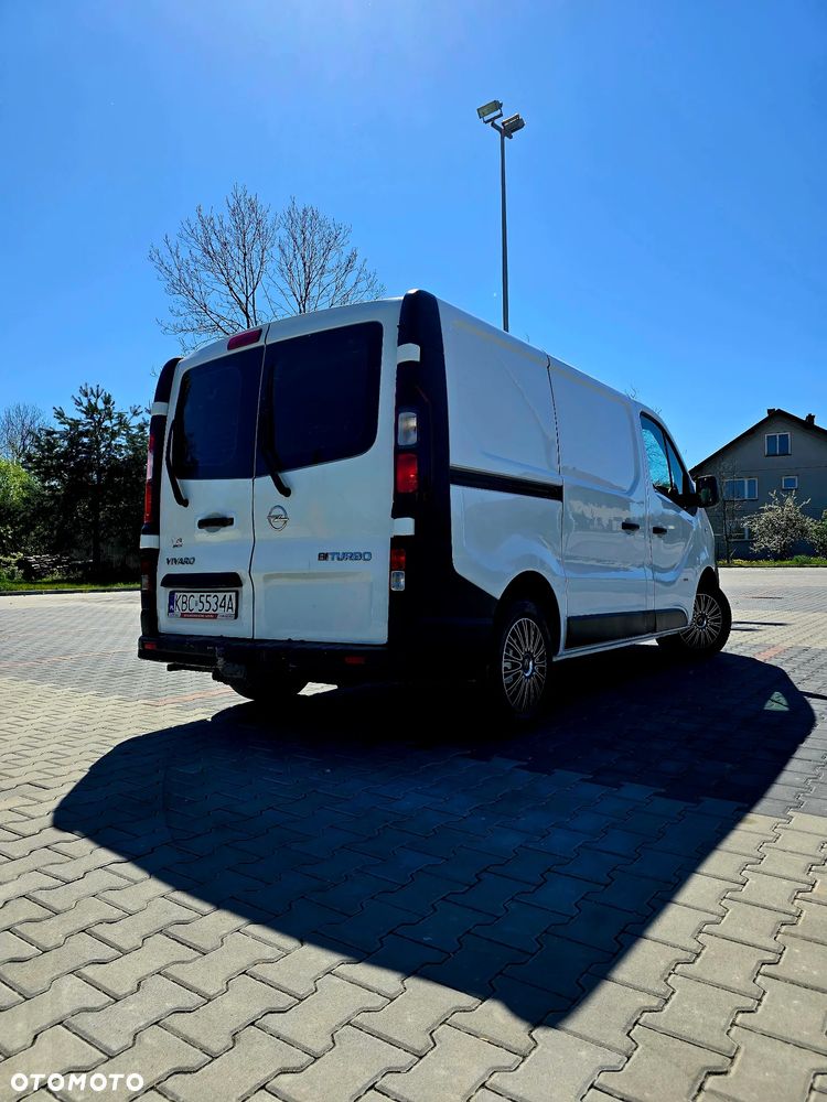 Opel Vivaro - 26