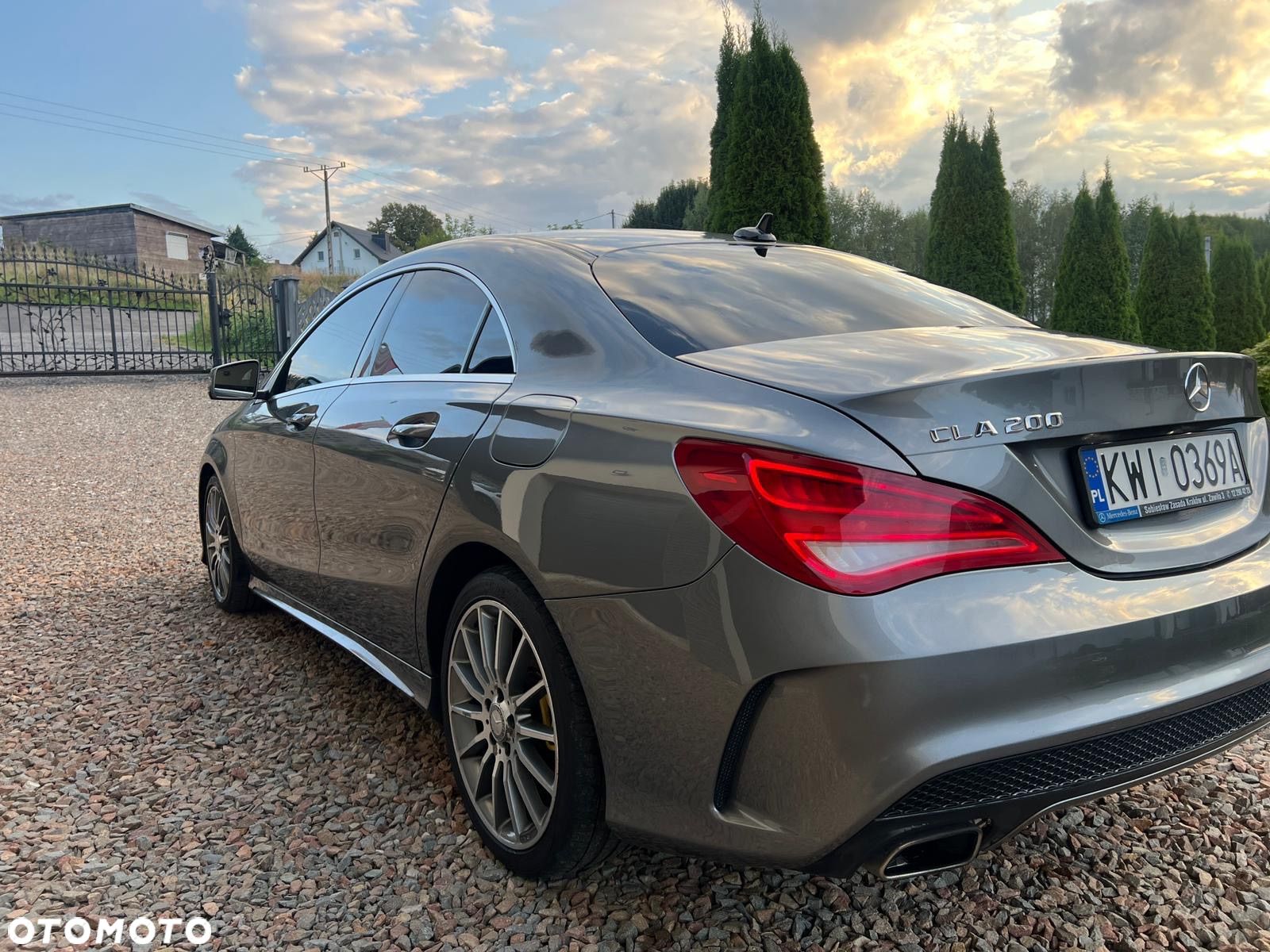 Mercedes-Benz CLA - 19