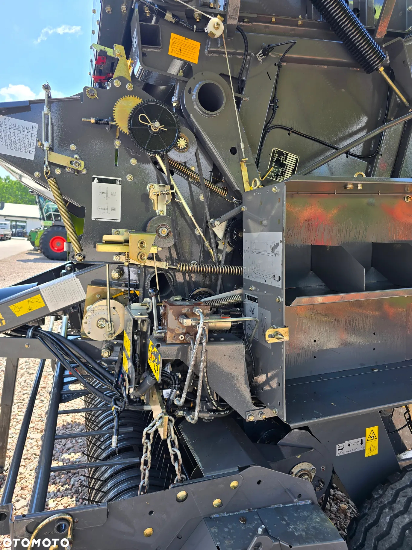 Claas Variant 370 - 15