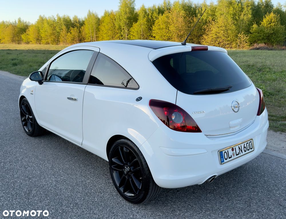 Opel Corsa 1.4 16V Color Edition - 2