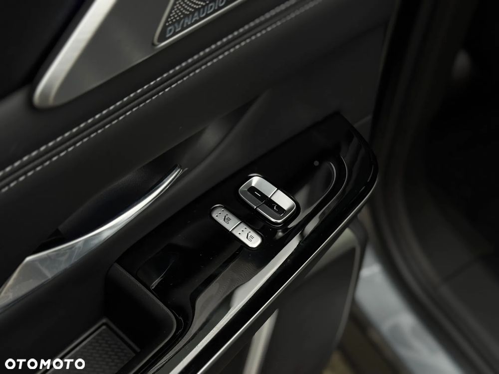 XPeng G9 94.6 kWh AWD Performance - 24