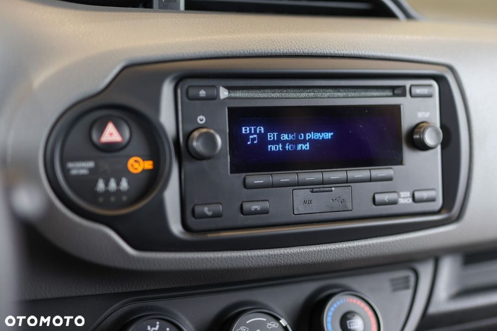 Toyota Yaris - 22