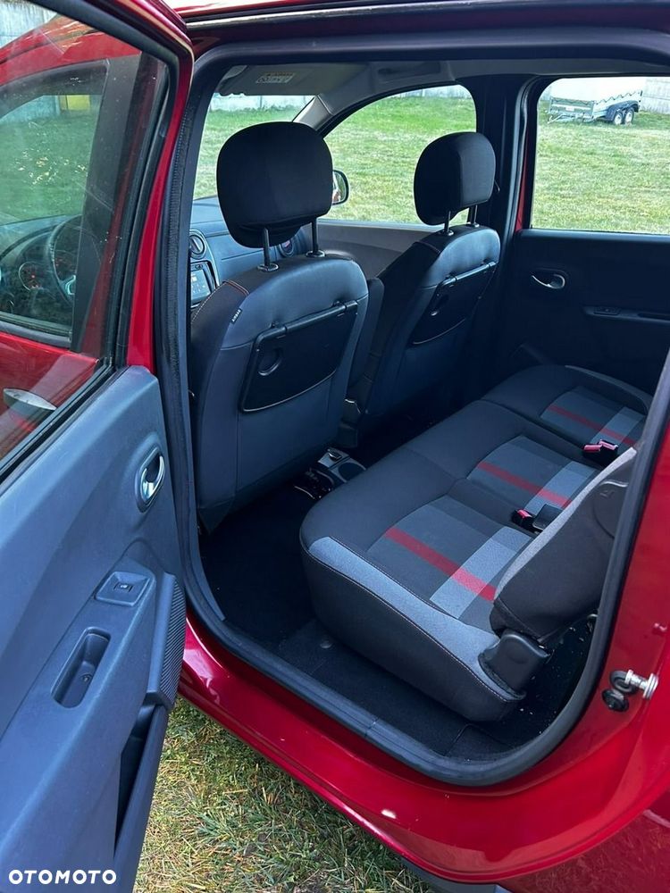 Dacia Lodgy - 11