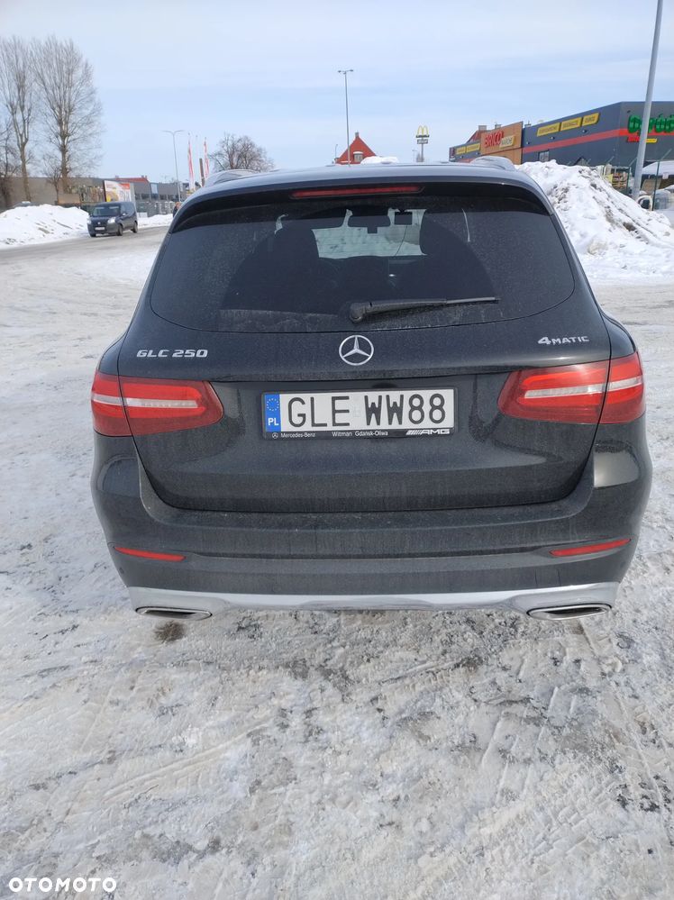 Mercedes-Benz GLC - 3