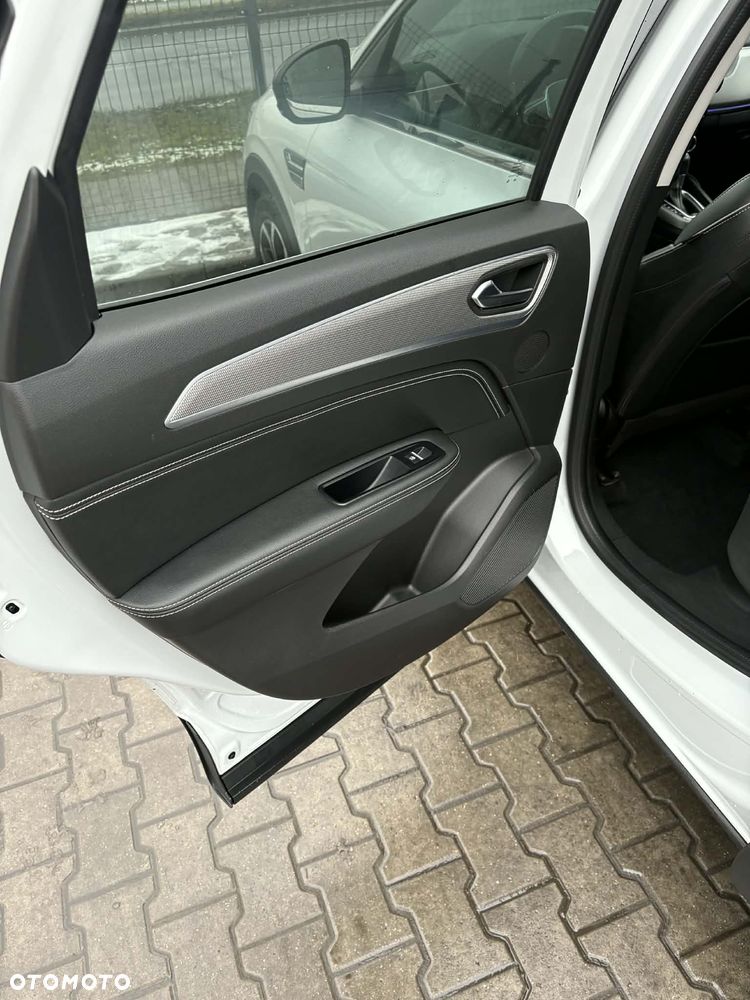 Renault Arkana 1.6 E-TECH Intens MMT - 14