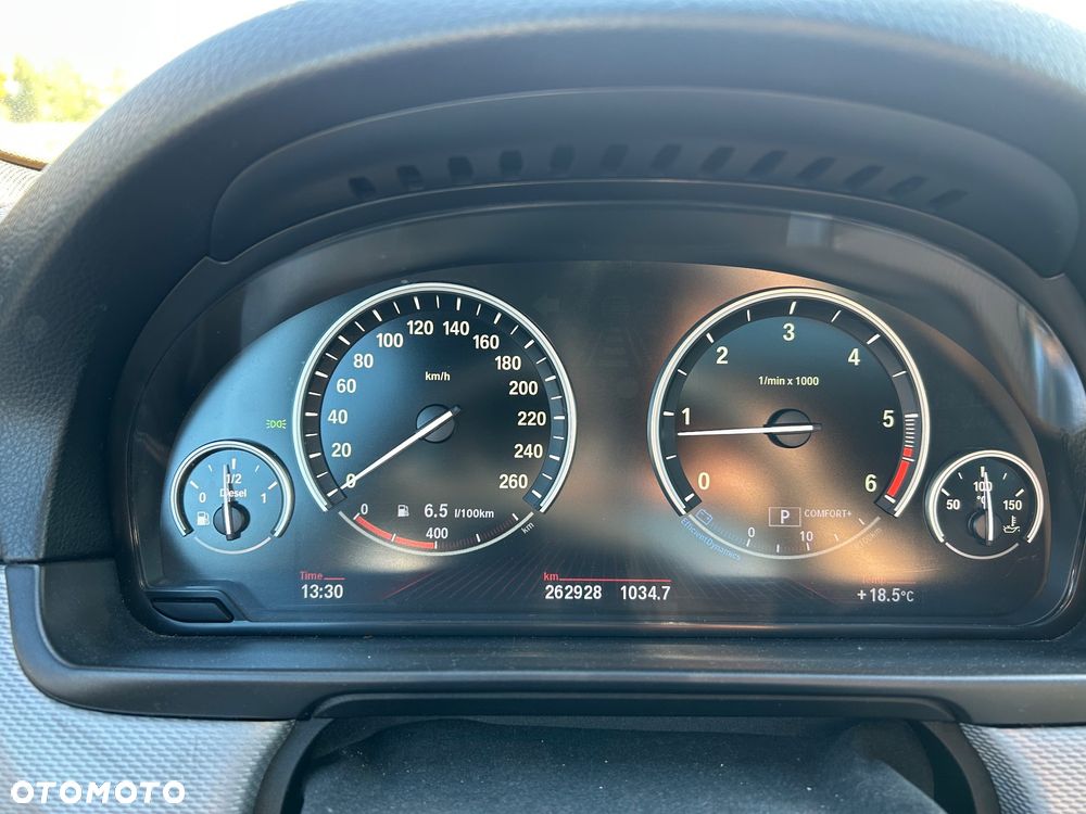BMW Seria 5 520d - 17