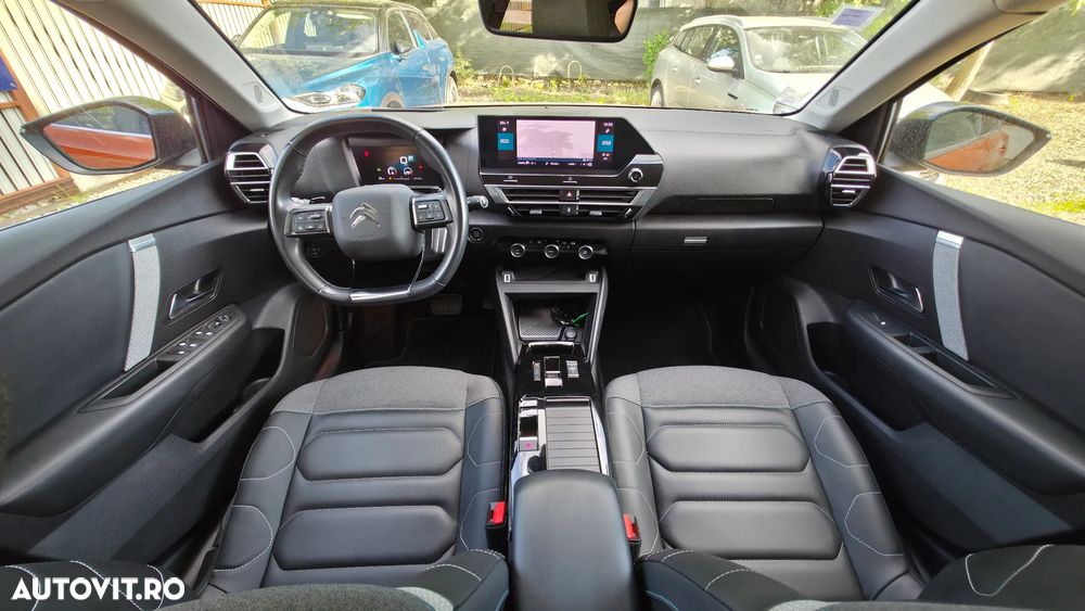 Citroën C4 PureTech 130 Stop&Start EAT8 SHINE - 16