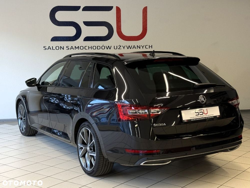 Skoda Superb 2.0 TDI SCR 4x4 Sportline DSG - 11