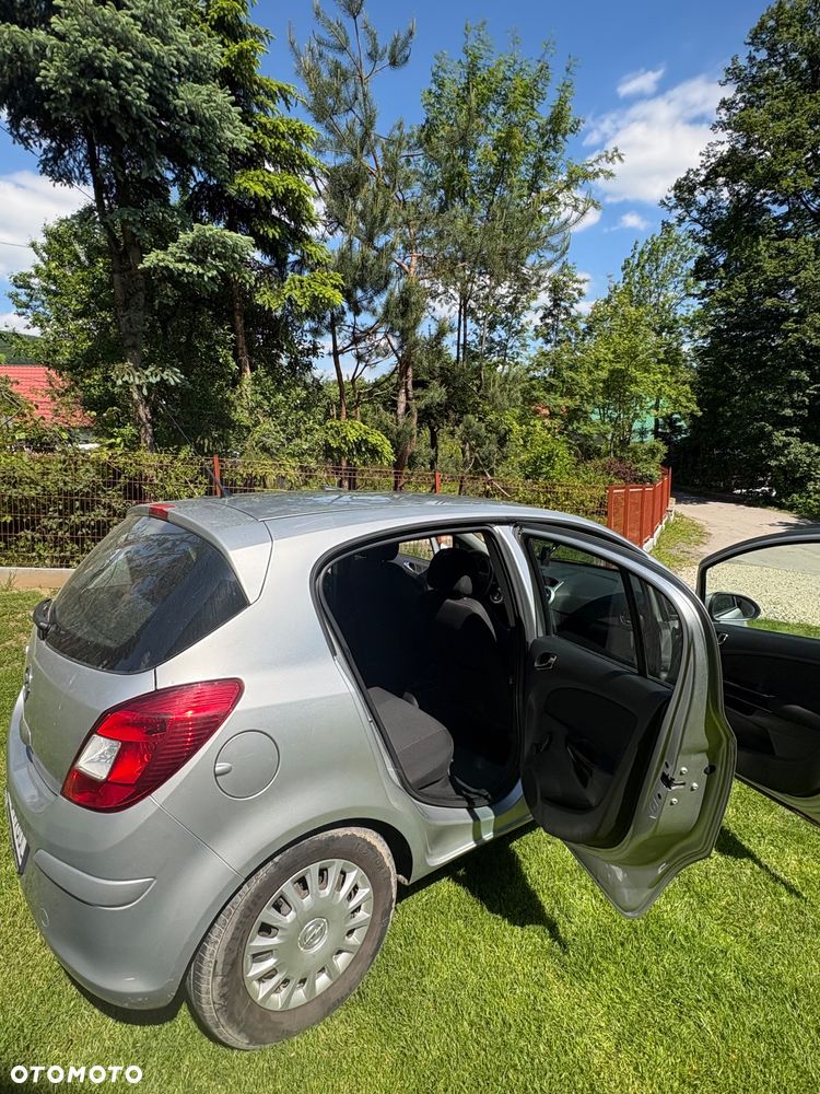 Opel Corsa 1.2 16V Enjoy - 13