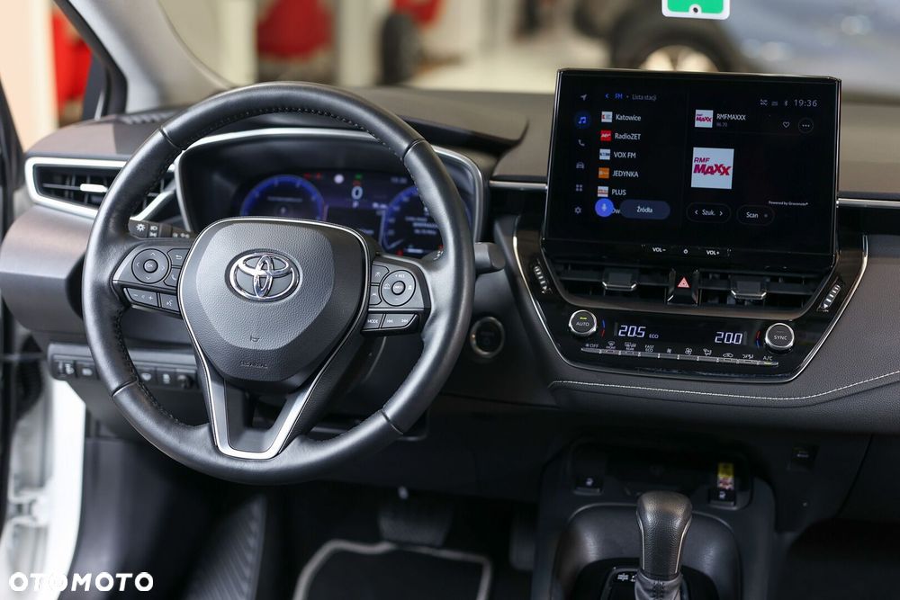 Toyota Corolla 1.8 Hybrid Comfort - 41