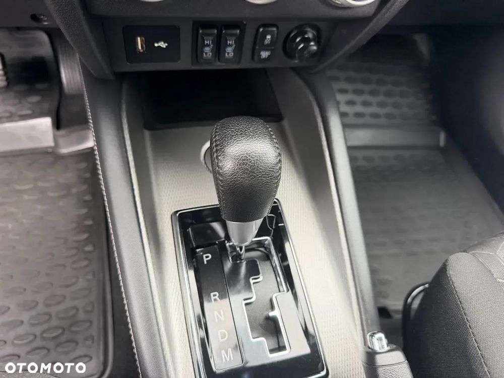 Mitsubishi ASX - 17