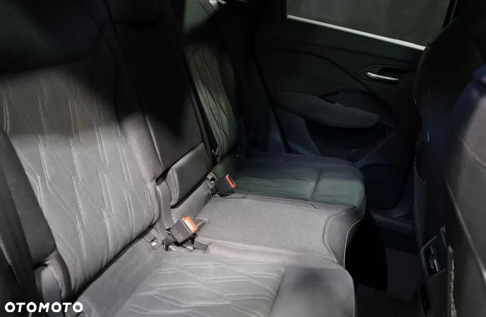 Audi Q3 TFSI mHEV 110 kW S tronic - 11