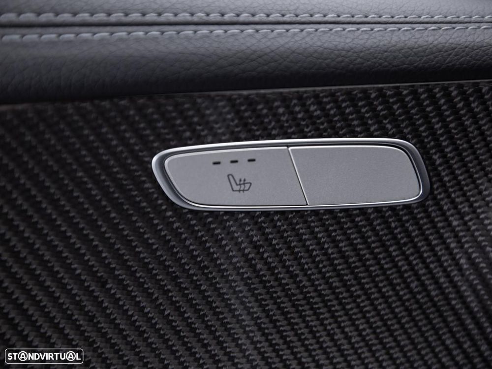 Mercedes-Benz E 300 de 4Matic 9G-TRONIC AMG Line — fotografia 15