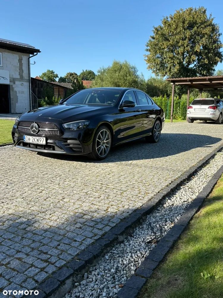 Mercedes-Benz Klasa E 300 de Business Edition - 4