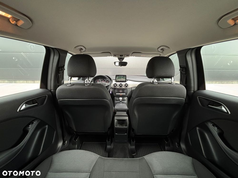 Mercedes-Benz Klasa B 180 CDI BlueEFFICIENCY Edition Style - 16