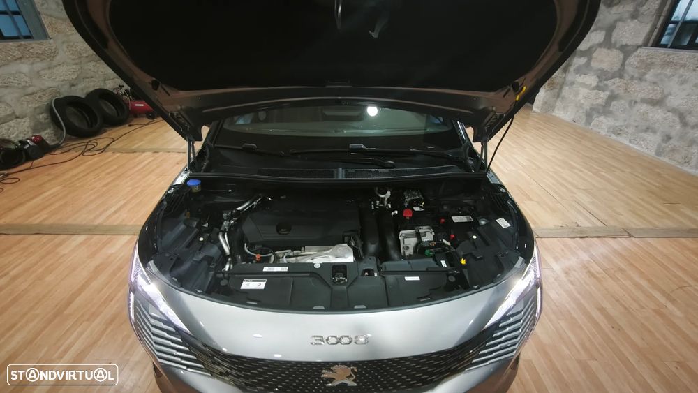 Peugeot 3008 1.6 Hybrid4 GT Line e-EAT8 - 56