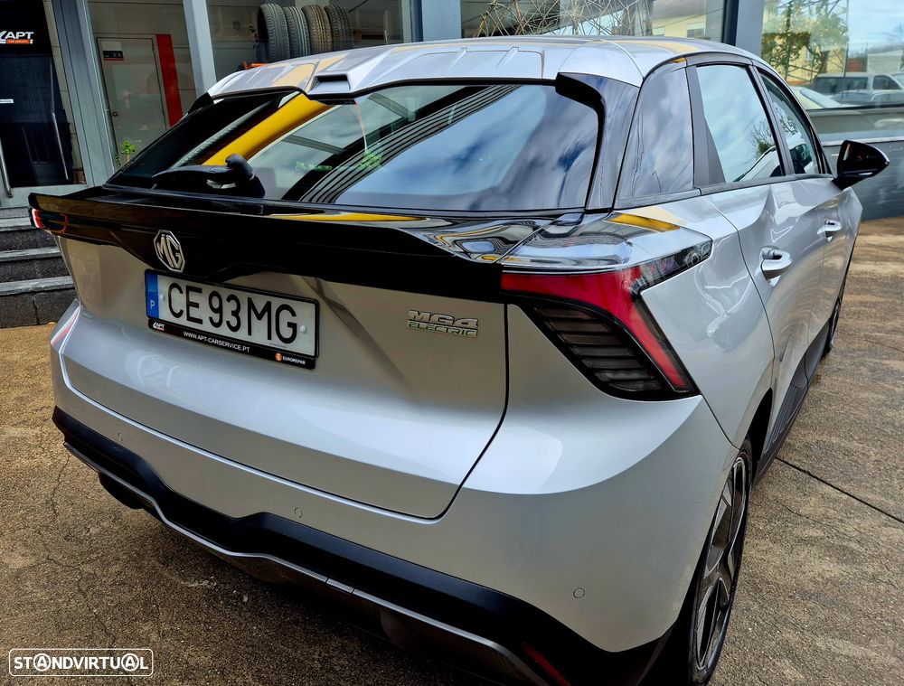 MG MG4 51 kWh Standard - 14