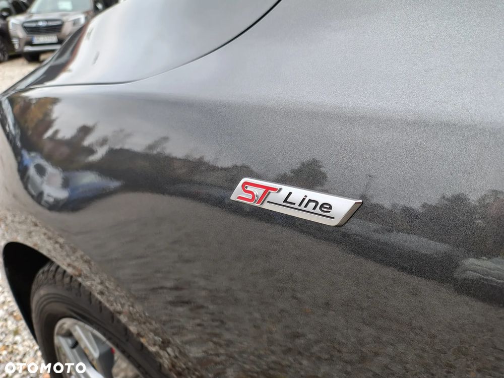Ford Focus 1.0 EcoBoost mHEV ST-Line X - 28