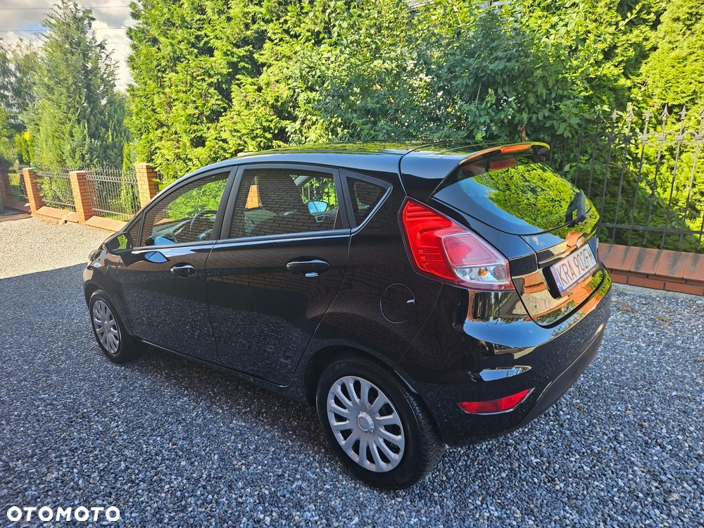 Ford Fiesta - 4