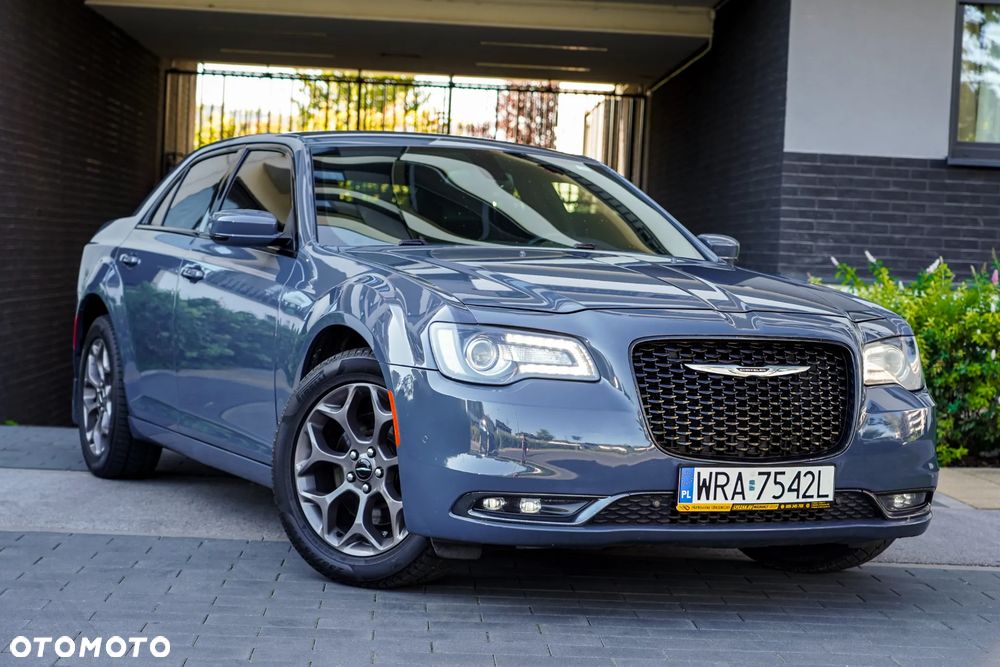 Chrysler 300s - 6
