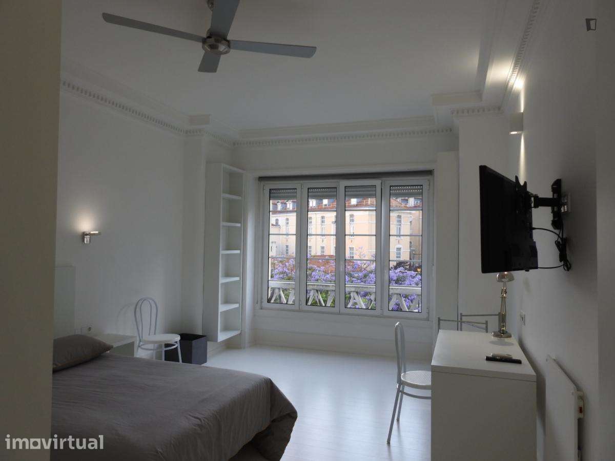 Quarto - localizado em Saldanha Lisbon - Grande imagem: 3/33