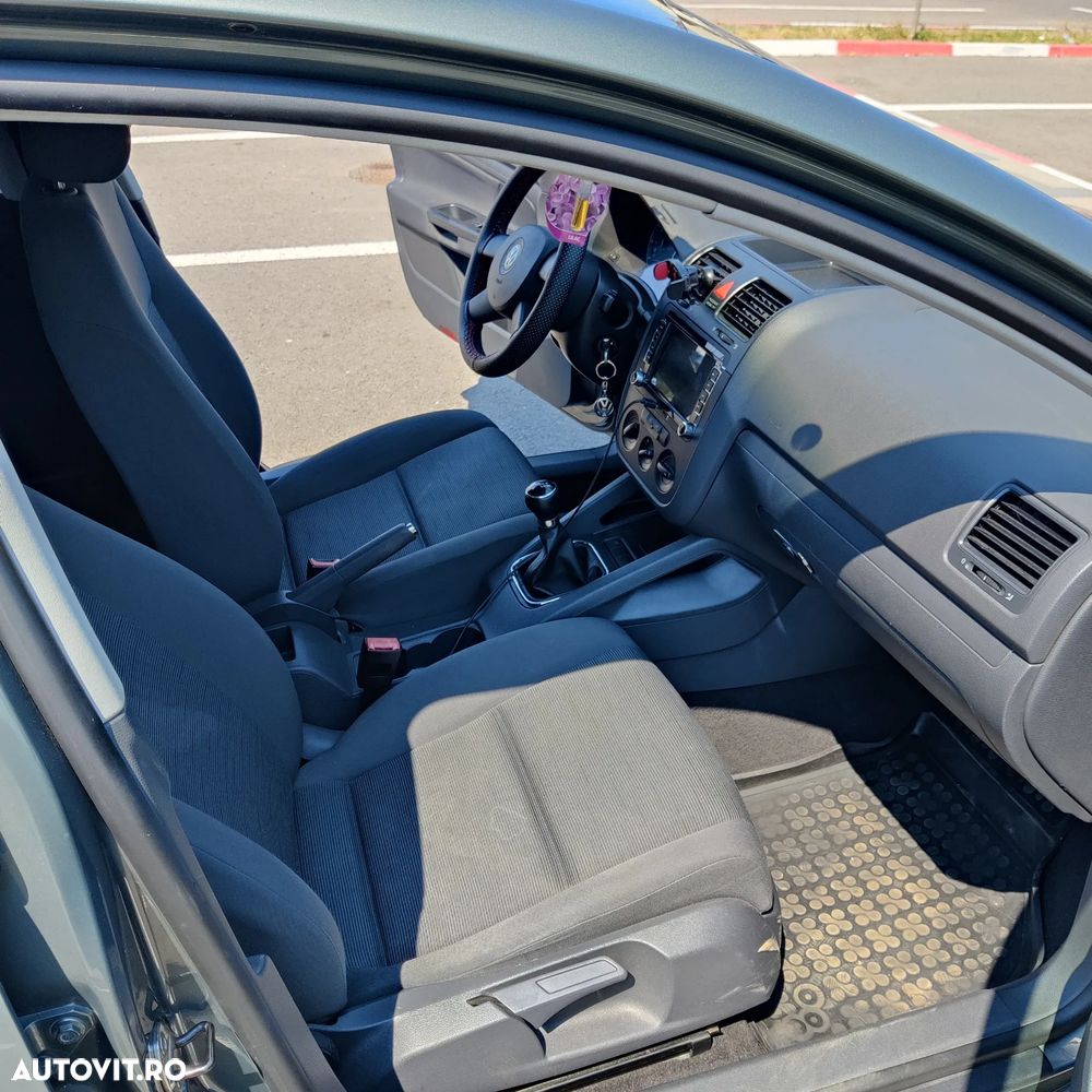 VOLKSWAGEN Golf 2005 — imagine 9