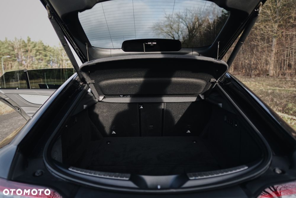 Mercedes-Benz AMG GT 43 4-Matic+ - 25