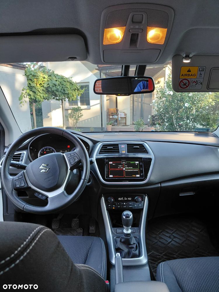 Suzuki SX4 - 5