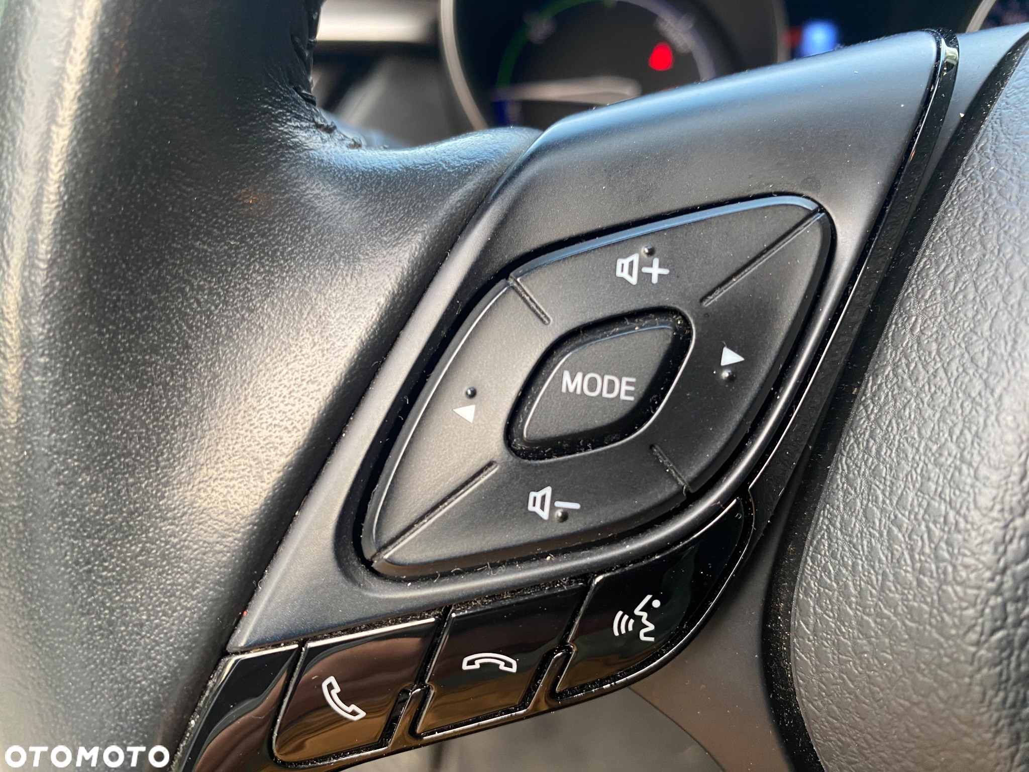 Toyota C-HR 1.8 Hybrid GPF Comfort - 14