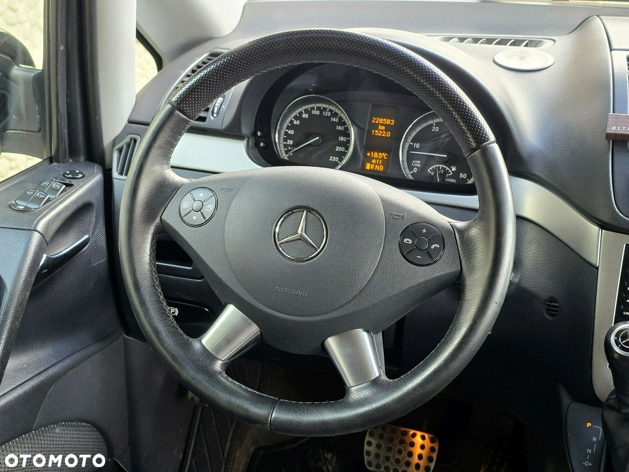 Mercedes-Benz Viano - 15